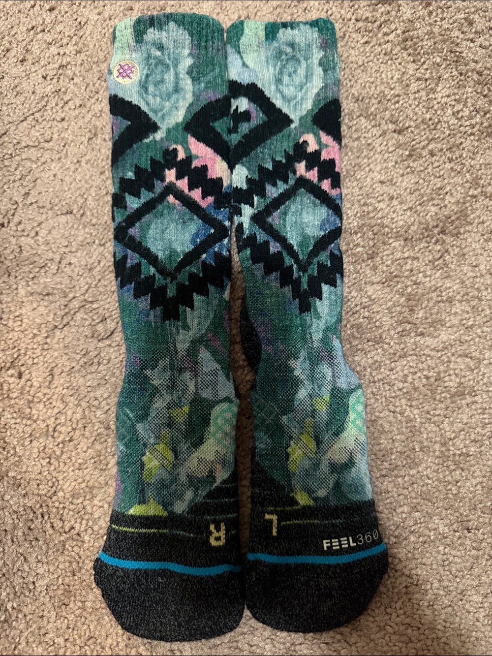 Stance socks Feel 360 Teal Patterned Athletic Crew Socks with Pink & Blue Accen